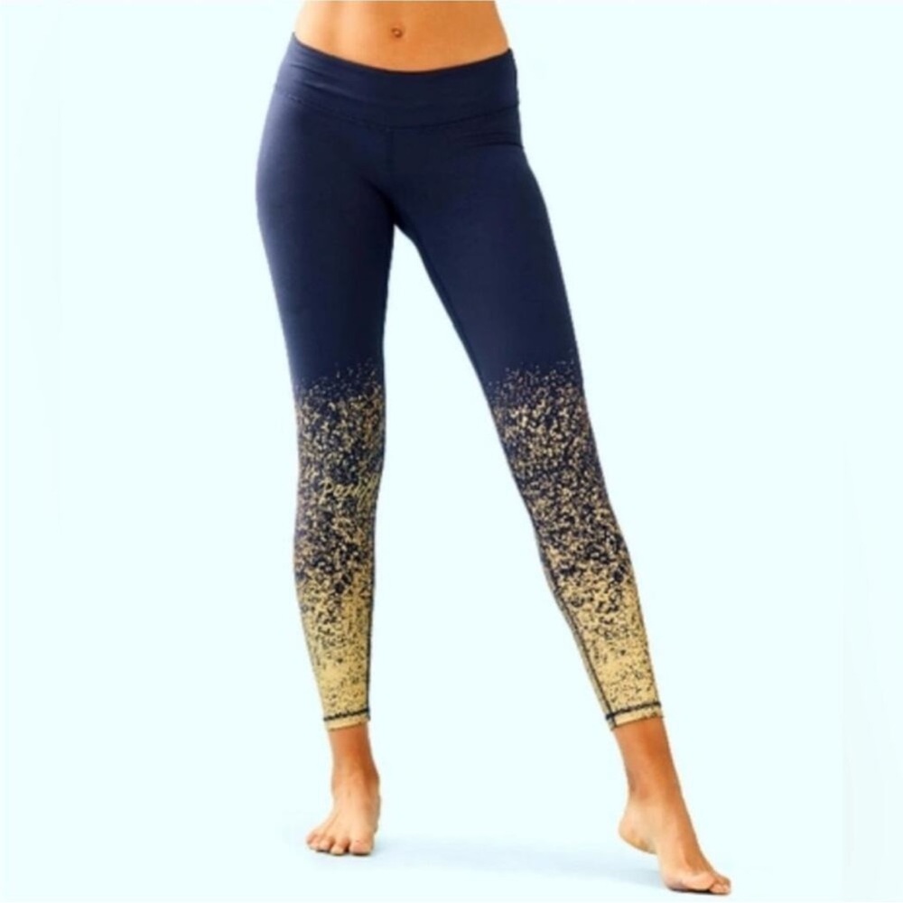 Lilly Pulitzer Luxletic Navy and Gold Patterned Leggings size small
